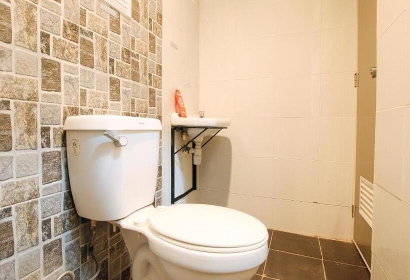 Hotel Reddoorz @ P Florentino Street Sampaloc Manila