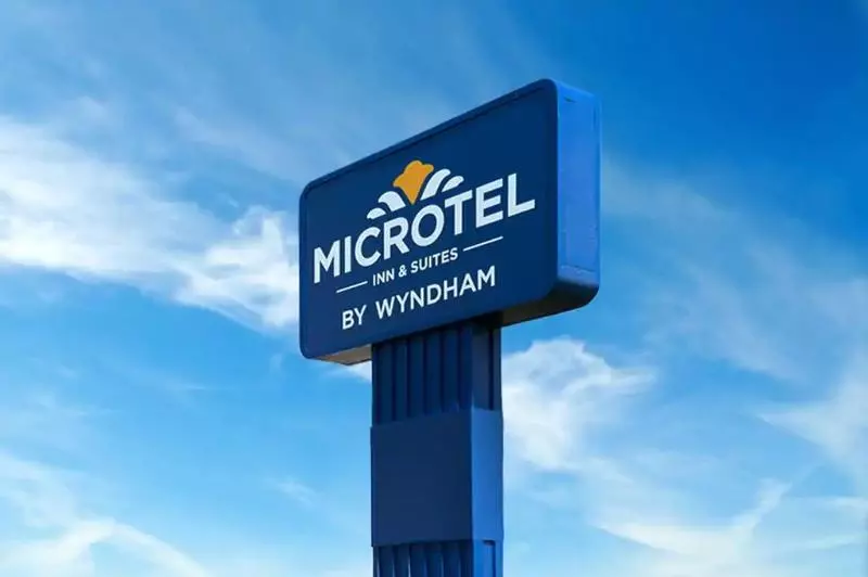 Microtel Inn & Suites By Wyndham Hot Springs