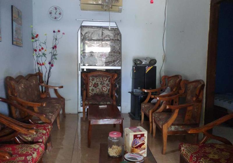 פנסיון Gini Homestay