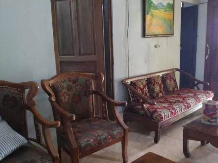 ペンション Gini Homestay
