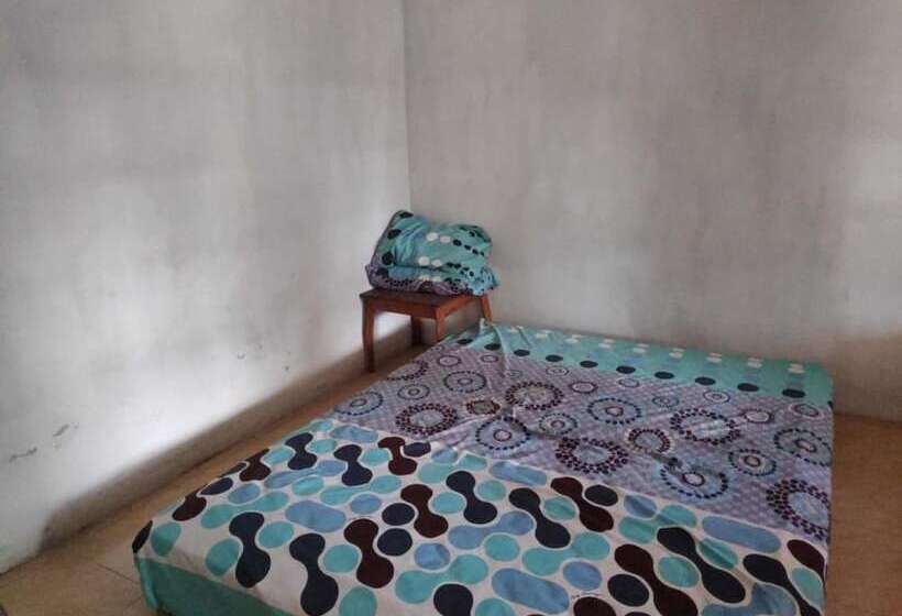 פנסיון Gini Homestay