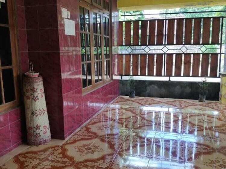 פנסיון Gini Homestay