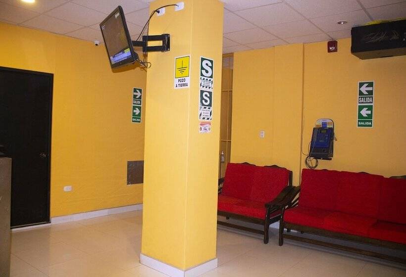 بنسيون Hospedaje Incarroca