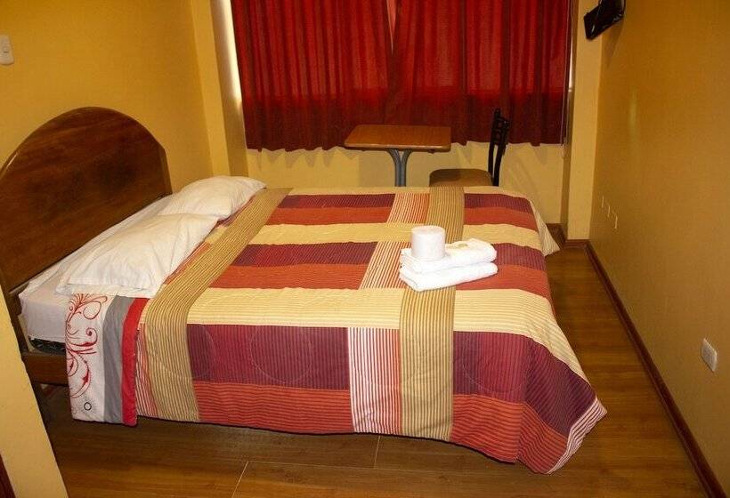 بنسيون Hospedaje Incarroca