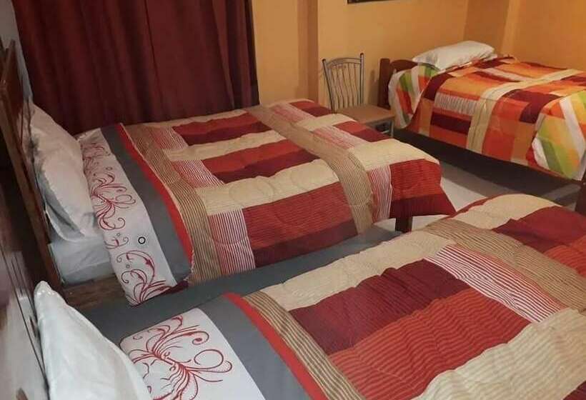 بنسيون Hospedaje Incarroca