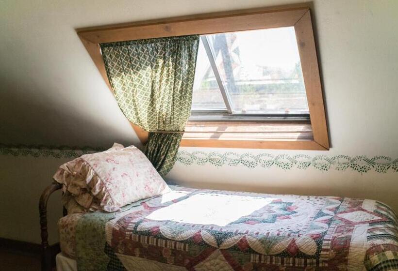 The Mulberry Inn  An Historic Bed And Breakfast