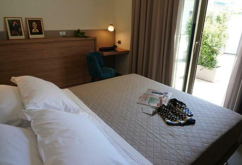 צימר 11 Catalani Rooms