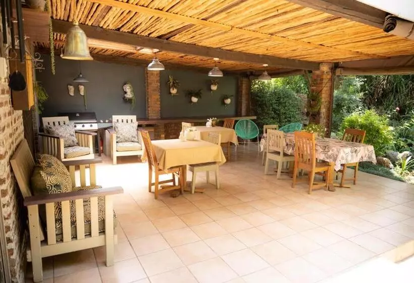 Aamiaismajoitus (B&B) L'anda Guesthouse & Self Catering