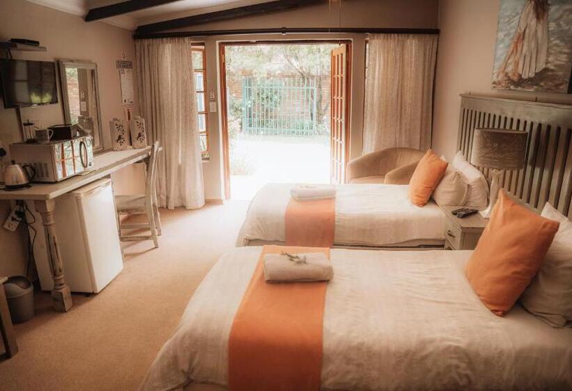 مبيت وإفطار L'anda Guesthouse & Self Catering