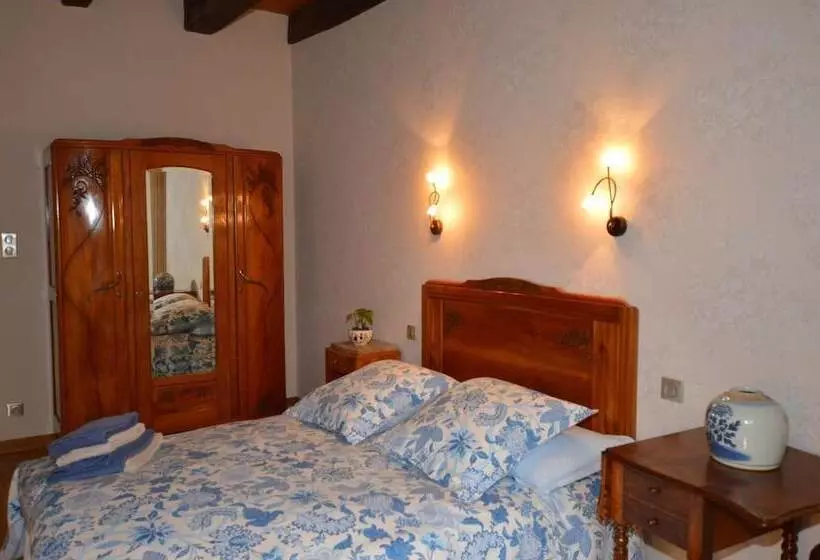 Aamiaismajoitus (B&B) Maison D Hôtes De L Huardière