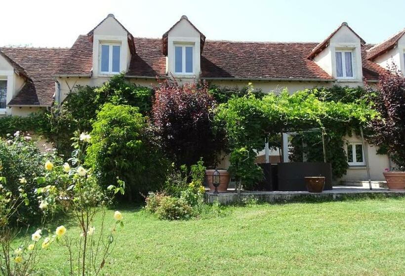 Domaine De Montboulon