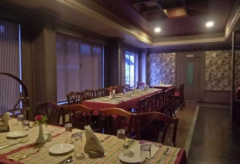 Hotelli Deliza Residency By Oyo Rooms