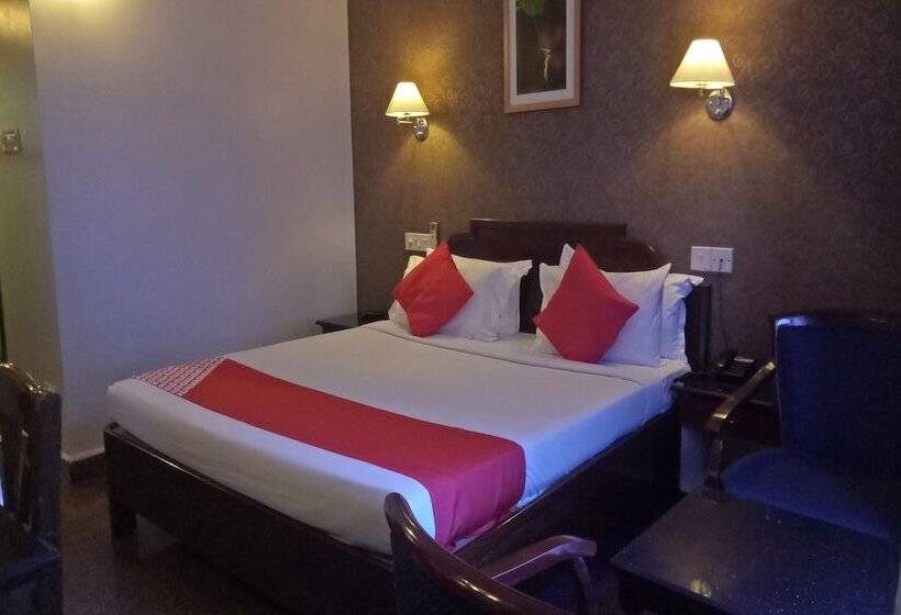 فندق Deliza Residency By Oyo Rooms