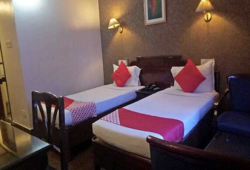 فندق Deliza Residency By Oyo Rooms