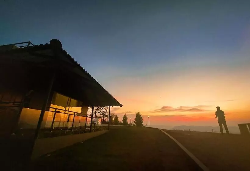 Hotelli Haze And Kites Resort Munnar