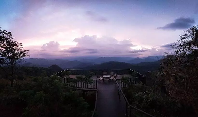 Hotelli Haze And Kites Resort Munnar