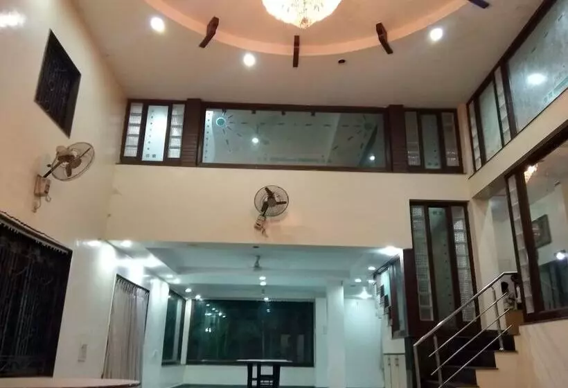 Hotelli Jk Rooms 122 Shaheen Lodging & Boarding