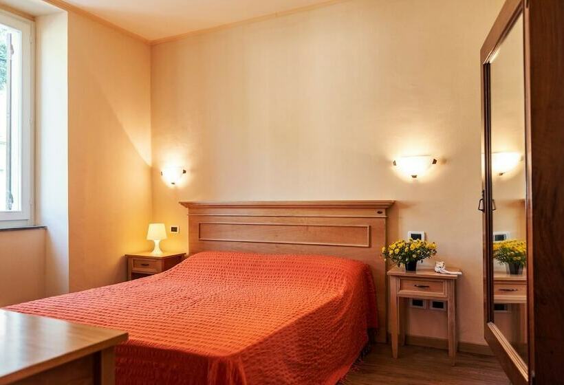 فندق Residenza Albergo Minetto