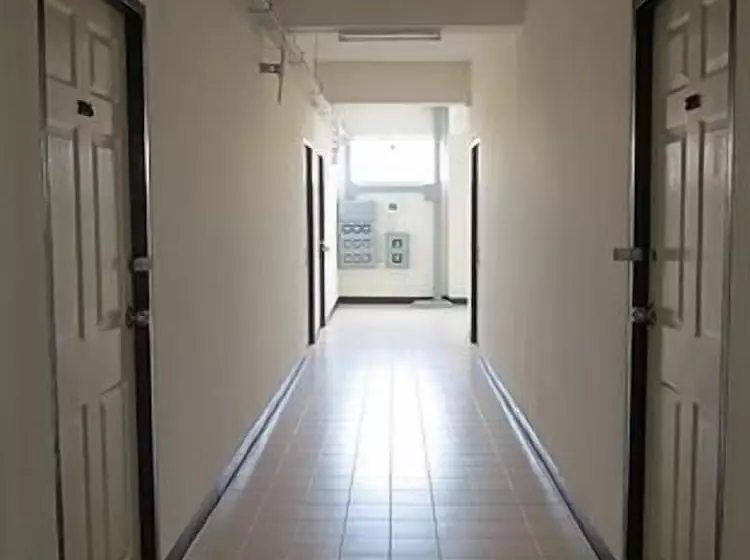 Hotelli Sv Apartment Bangyai