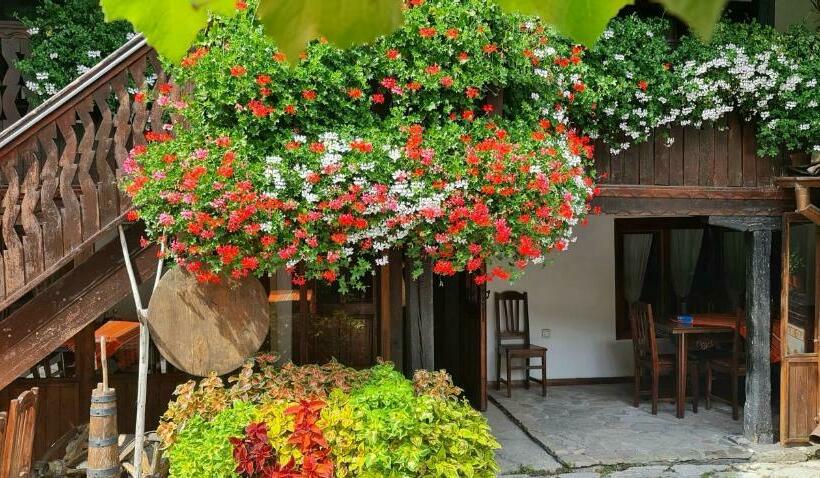 Hôtel стаи за гости The Old House