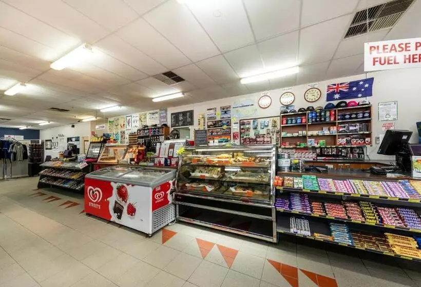 Motelli Border Village Roadhouse