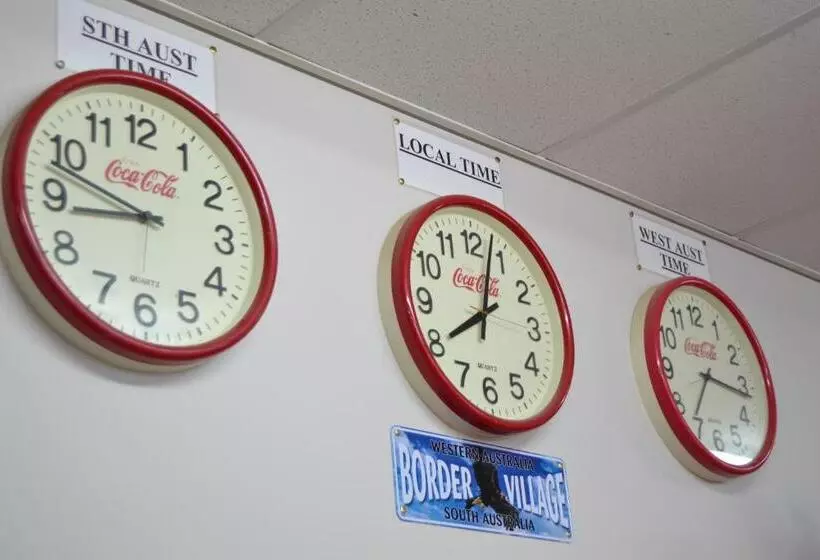 Motelli Border Village Roadhouse