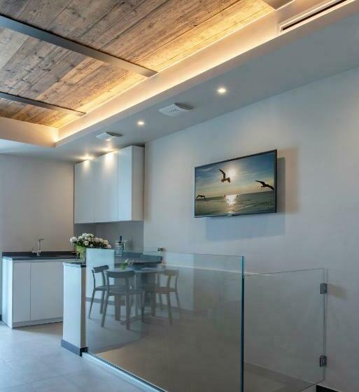 膳宿费 Ca  Amae Portovener E