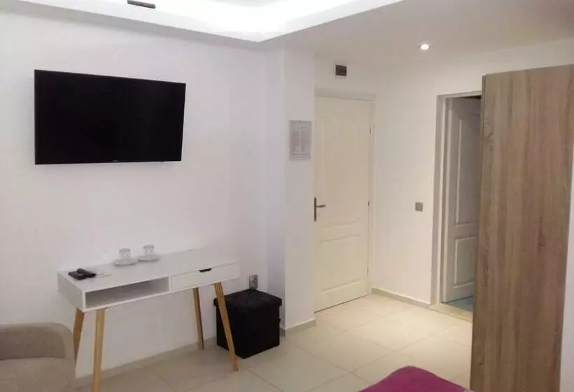 ペンション Guest House Harmony