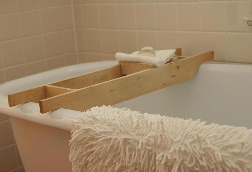 住宿加早餐 Belgrave Hideaway