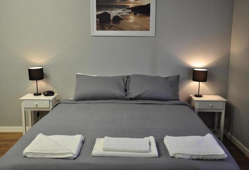 Bed and Breakfast Bribie Island Square