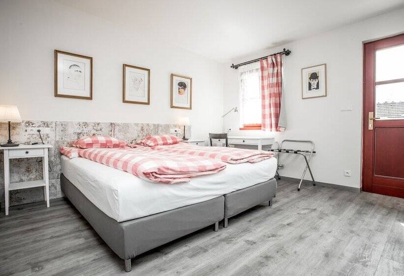 Bed and Breakfast Dvur Hoffmeister