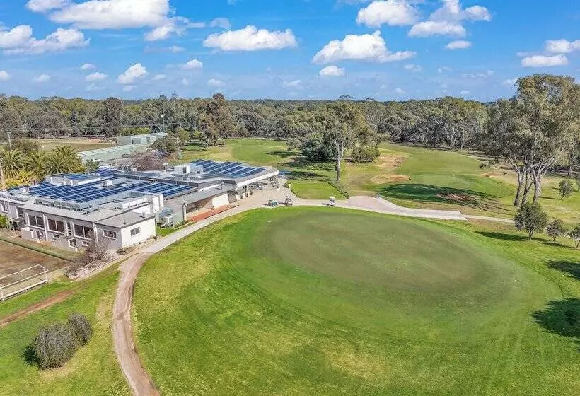 Comfort Suites Clubarham Golf Resort