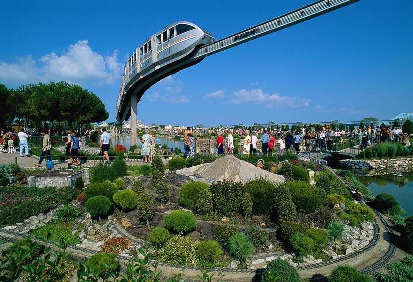 בית מלון כפרי Deanna