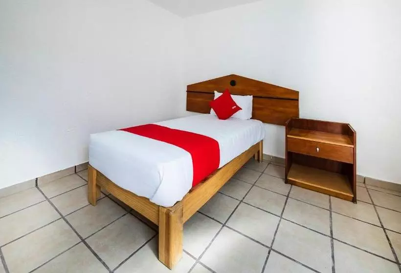 Hotelli Oyo  Los Pinos Silao