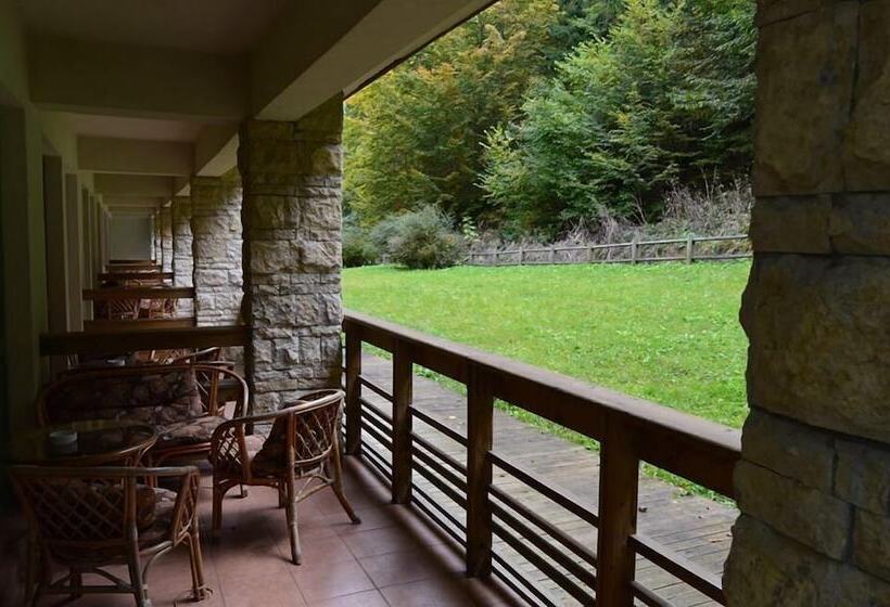 בית מלון כפרי & Restaurant Sofia