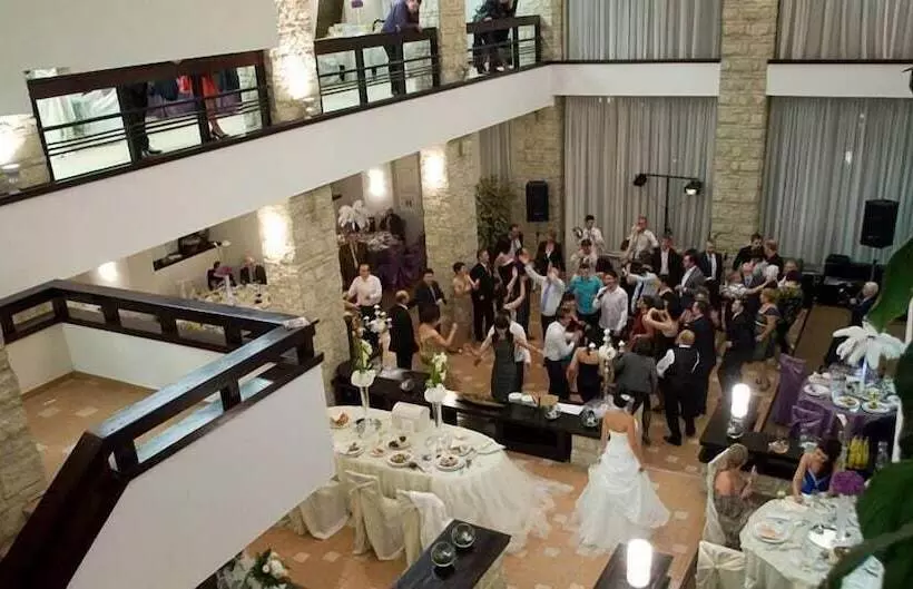 ホテル & Restaurant Sofia