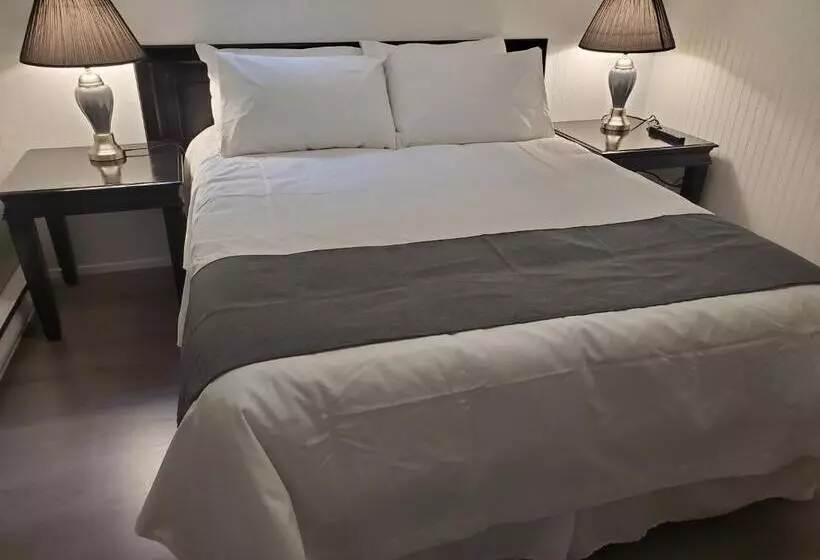 Motelli Celadon Lodge