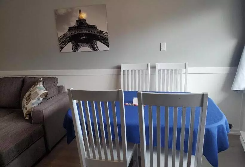 Motelli Celadon Lodge