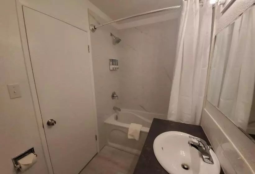 Motelli Celadon Lodge