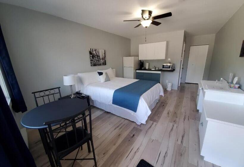 مُتل Celadon Lodge