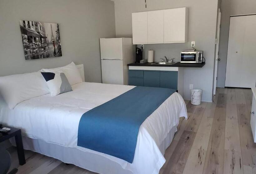 مُتل Celadon Lodge