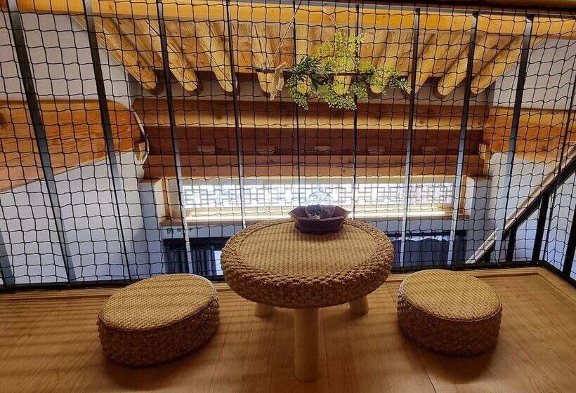 Navillera Hanok Pension