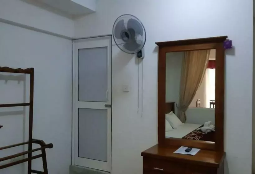 پانسیون Dam House