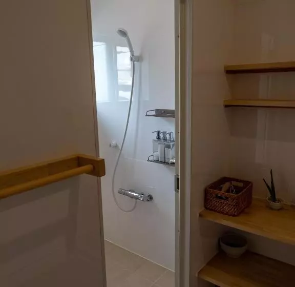 Majatalo Guest House Ishigaki