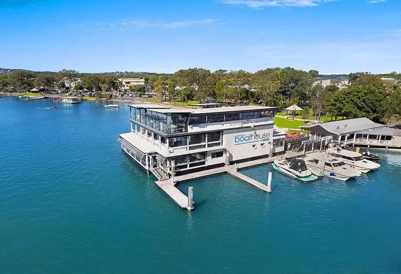 Lomakeskus Como Noosa