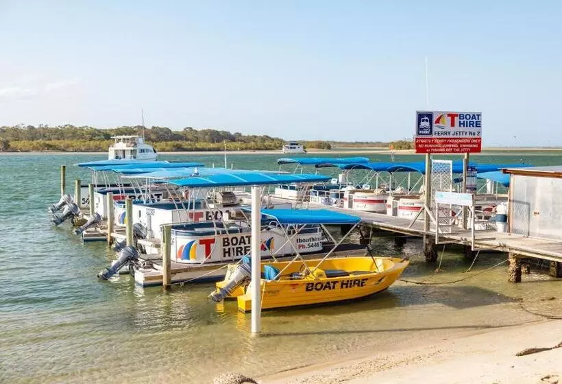 Lomakeskus Como Noosa