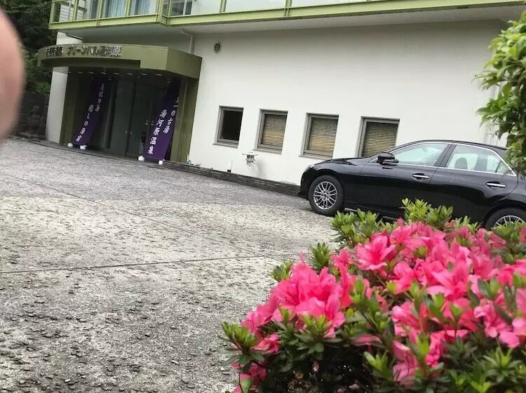 Ryokan Green Pal Yugawara