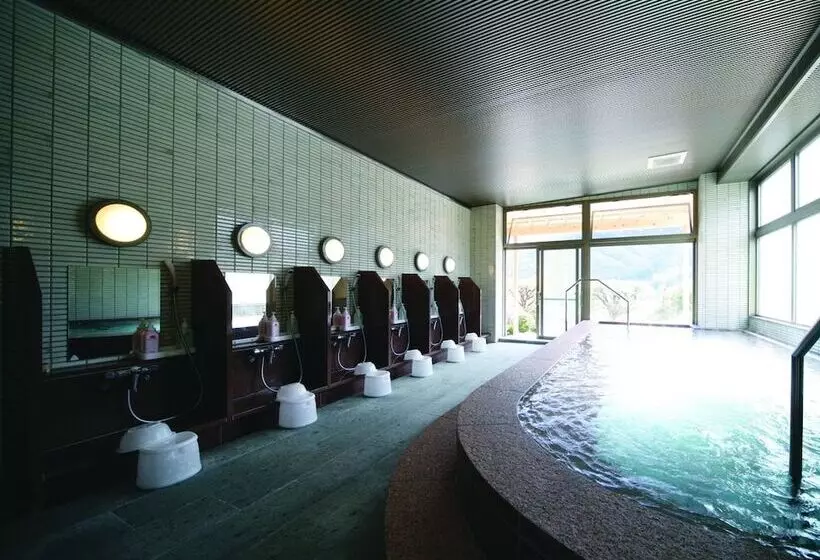 Ryokan Green Pal Yugawara