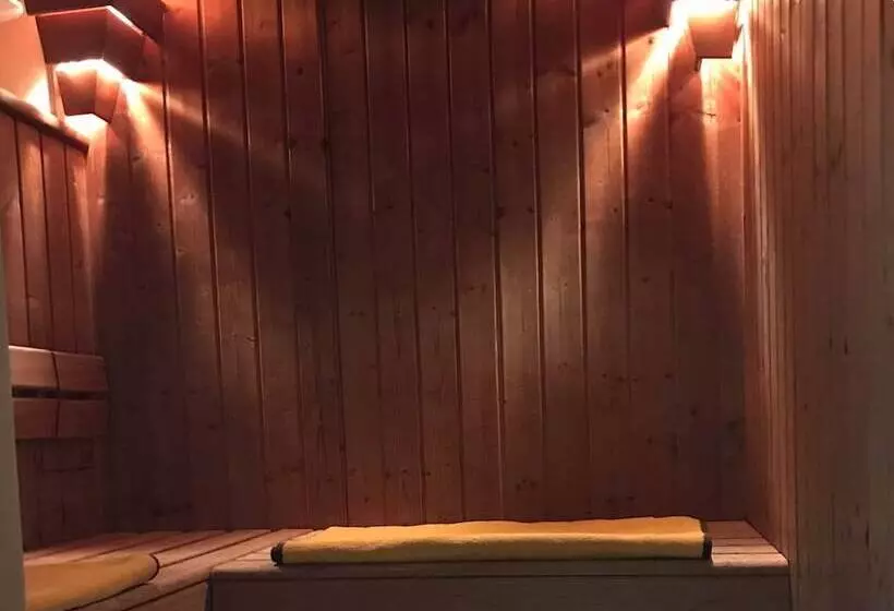 Ryokan Green Pal Yugawara