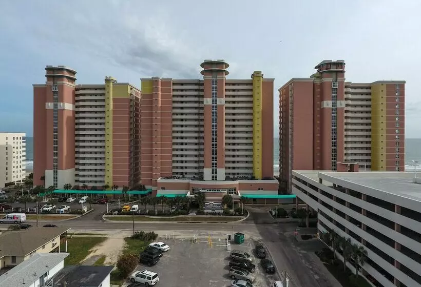 هتل Bay Watch Resort